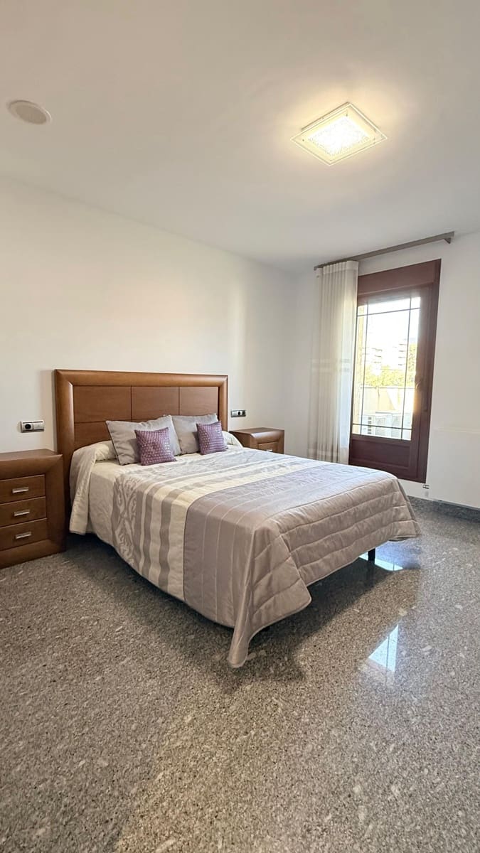 5 bedroom Villa for sale in Olula del Rio with garage - € 299,990 (Ref: 9719674)