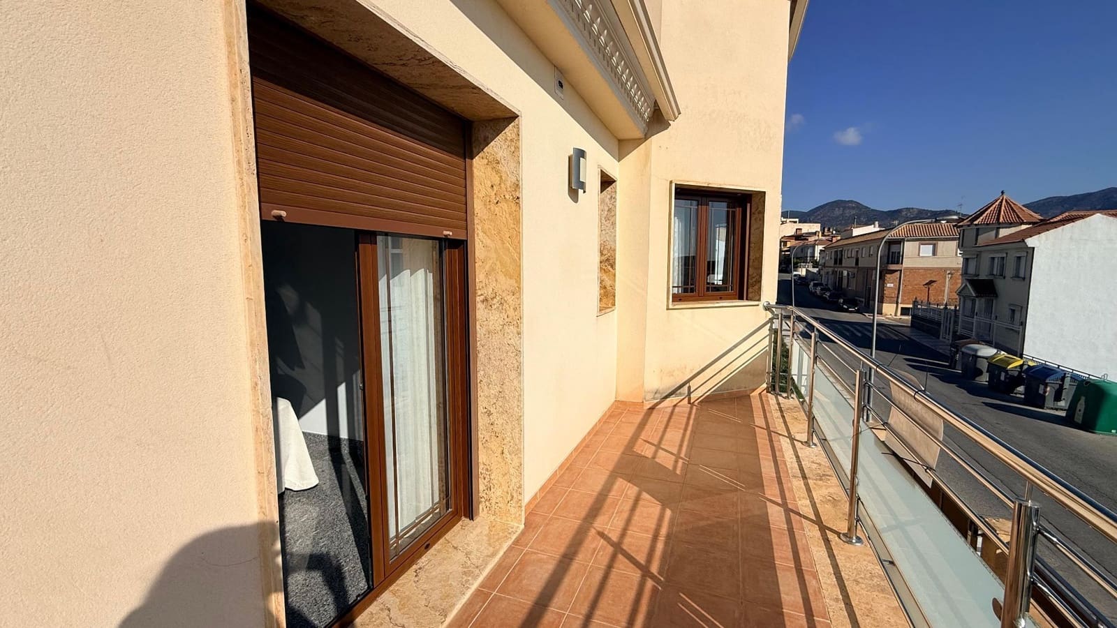 5 bedroom Villa for sale in Olula del Rio with garage - € 299,990 (Ref: 9719674)