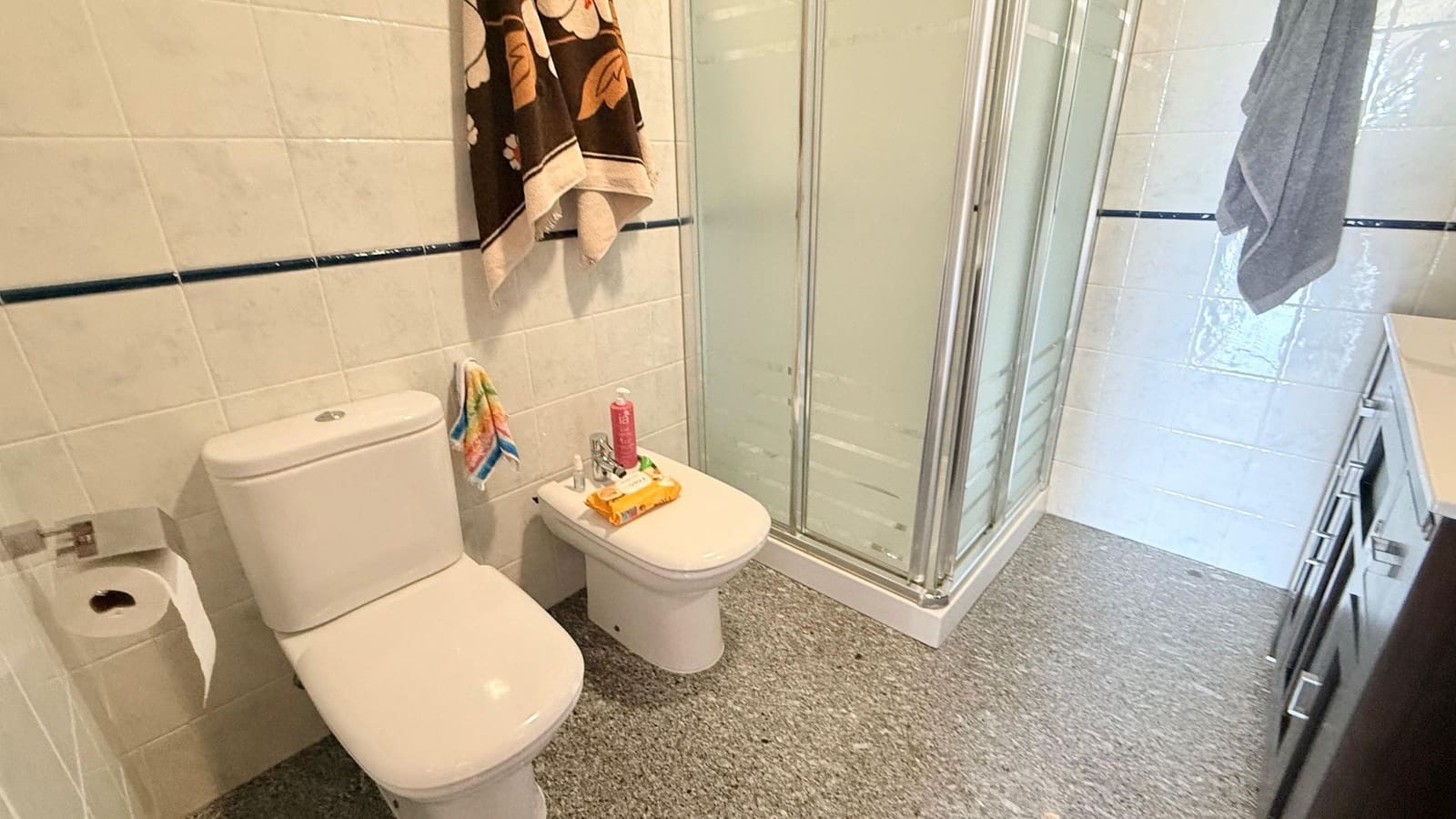 5 bedroom Villa for sale in Olula del Rio with garage - € 299,990 (Ref: 9719674)