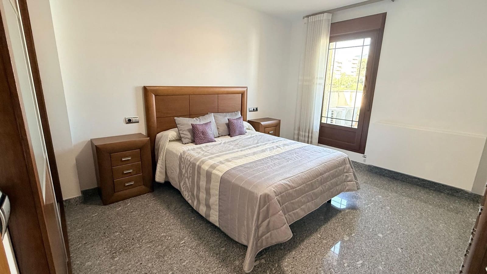 5 bedroom Villa for sale in Olula del Rio with garage - € 299,990 (Ref: 9719674)