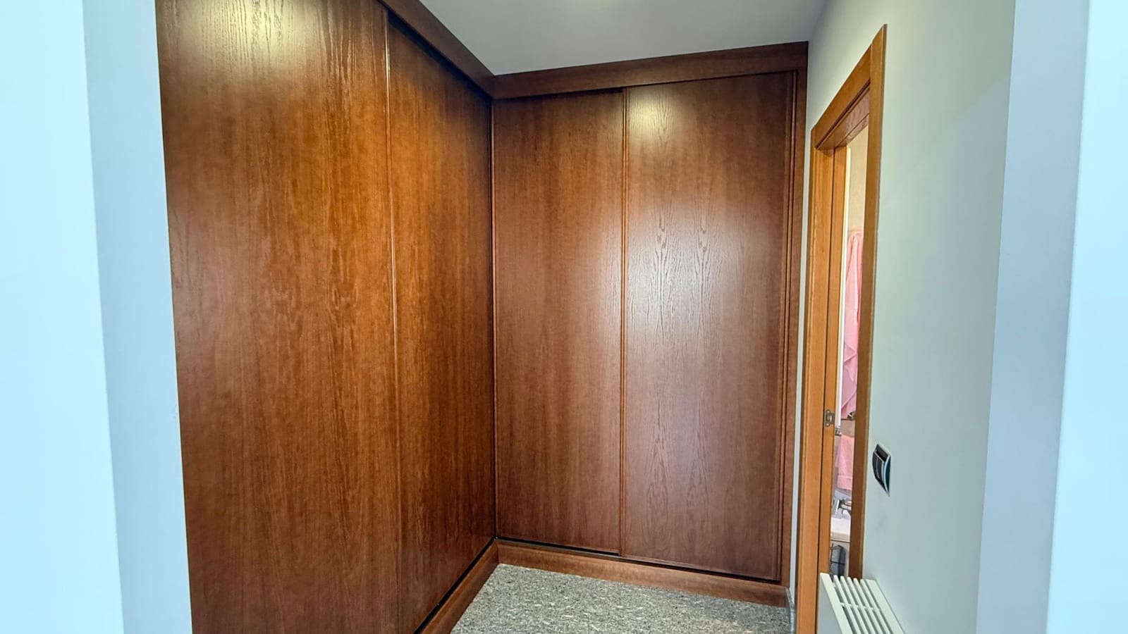 5 bedroom Villa for sale in Olula del Rio with garage - € 299,990 (Ref: 9719674)