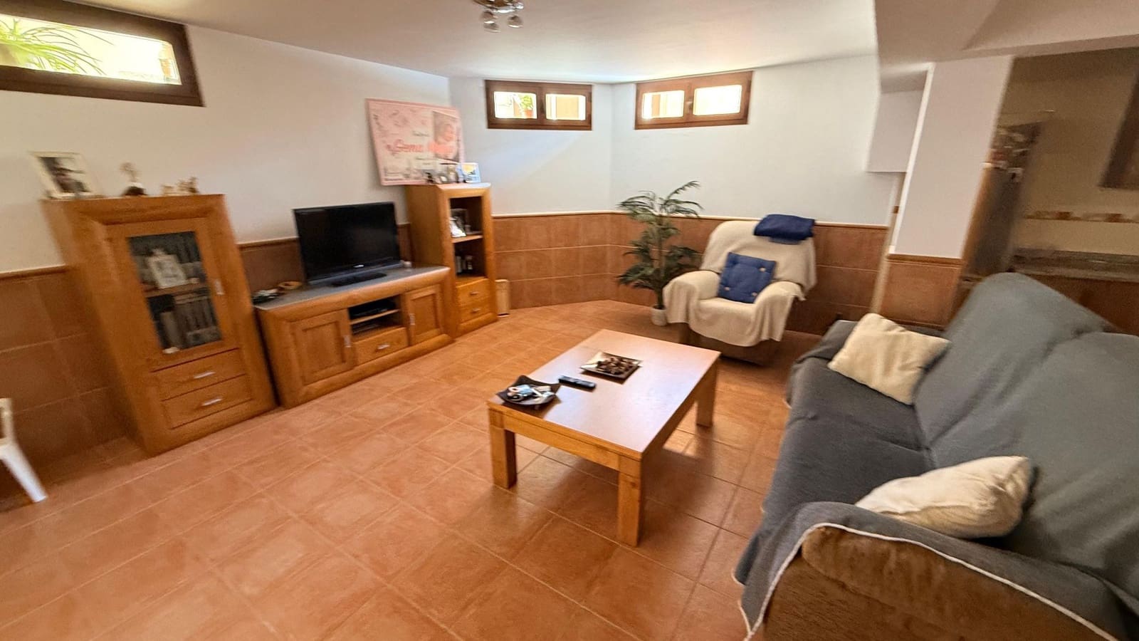 5 bedroom Villa for sale in Olula del Rio with garage - € 299,990 (Ref: 9719674)