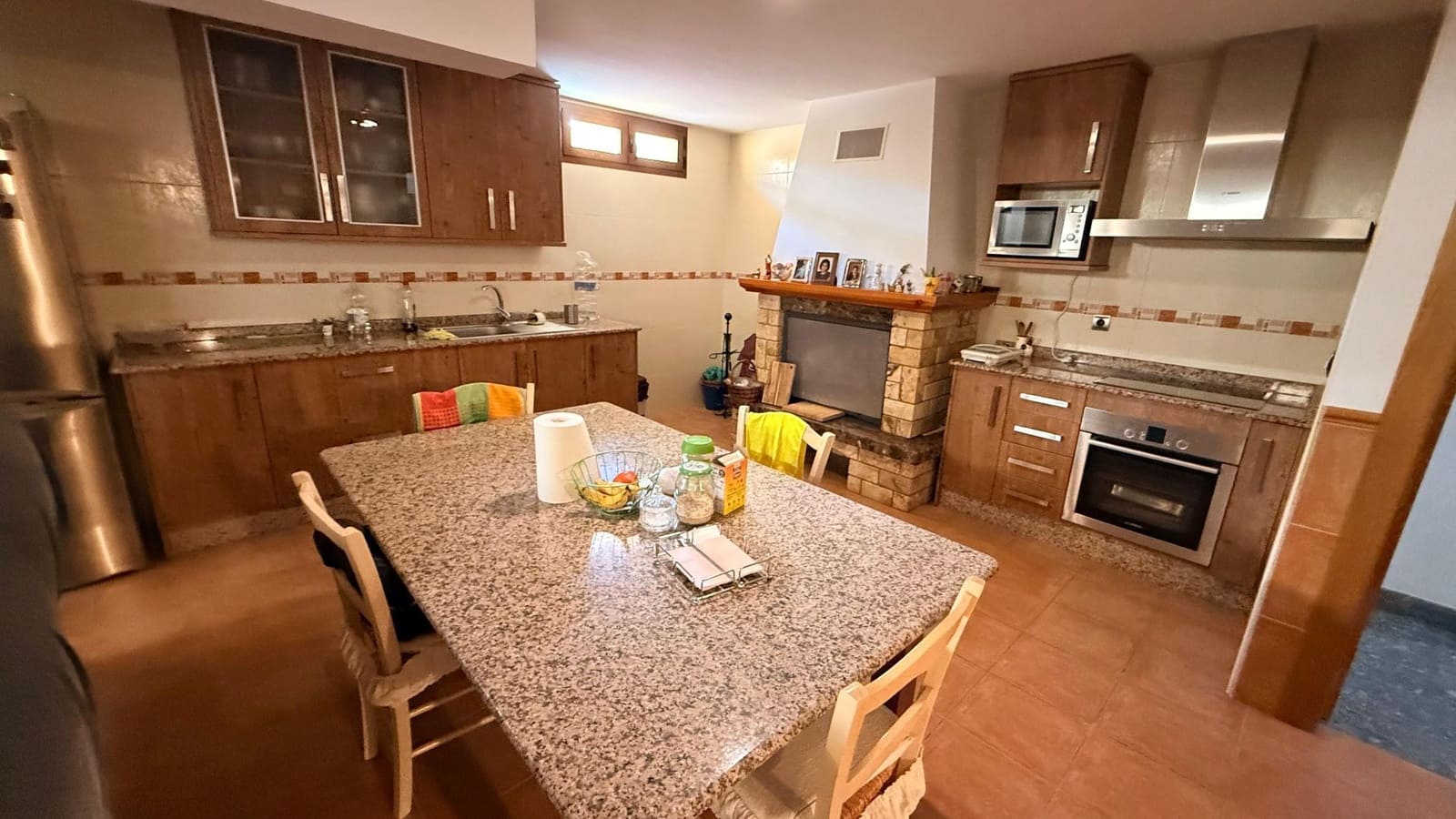 5 bedroom Villa for sale in Olula del Rio with garage - € 299,990 (Ref: 9719674)