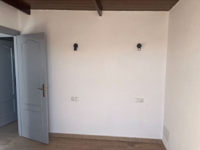 Finca/Casa Rural de 2 habitaciones en Albox en alquiler con garaje - 650 € (Ref: 9719675)