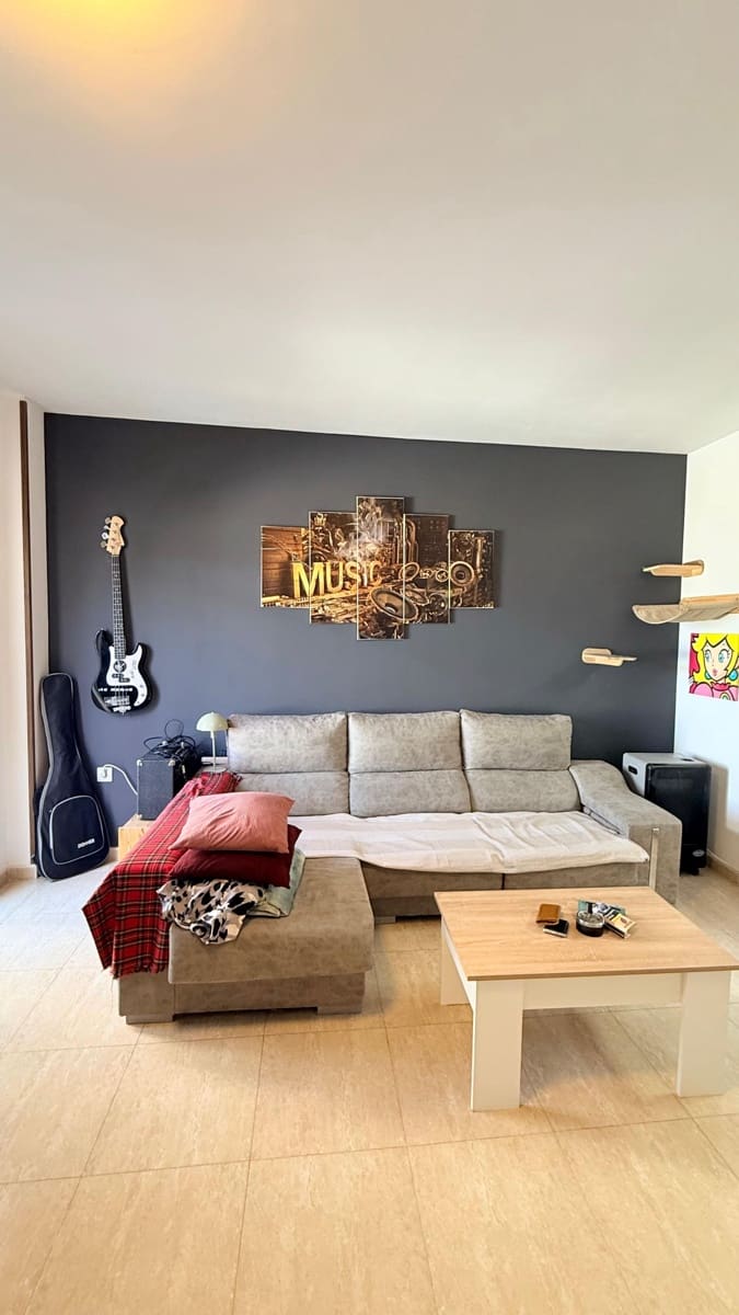 2 soveværelse Penthouse til salg i Fines - € 74.900 (Ref: 9721373)