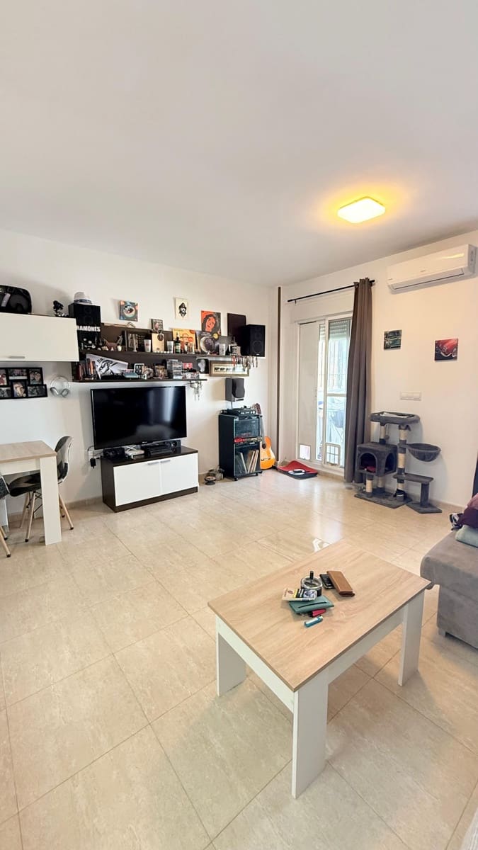 2 soveværelse Penthouse til salg i Fines - € 74.900 (Ref: 9721373)