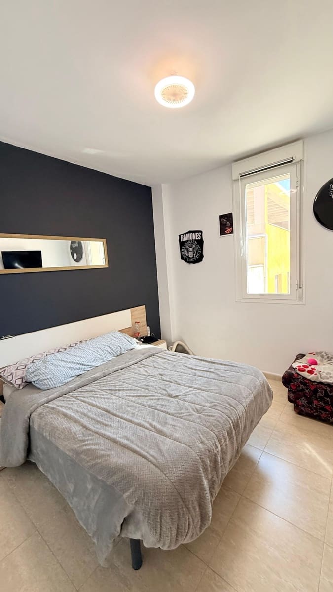 2 soveværelse Penthouse til salg i Fines - € 74.900 (Ref: 9721373)