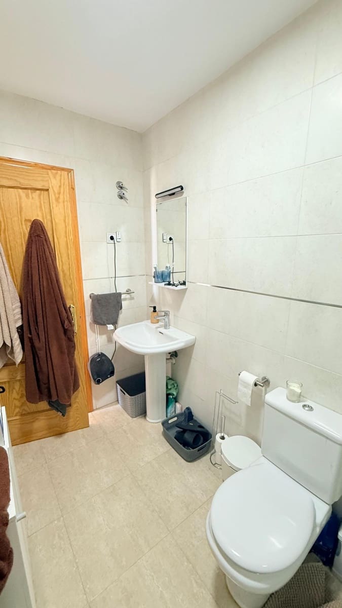 2 soveværelse Penthouse til salg i Fines - € 74.900 (Ref: 9721373)