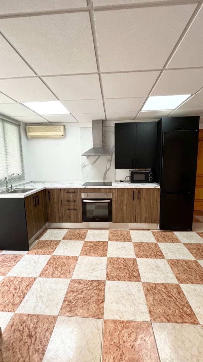 3 bedroom Flat for rent in Albox - € 500 (Ref: 9721374)