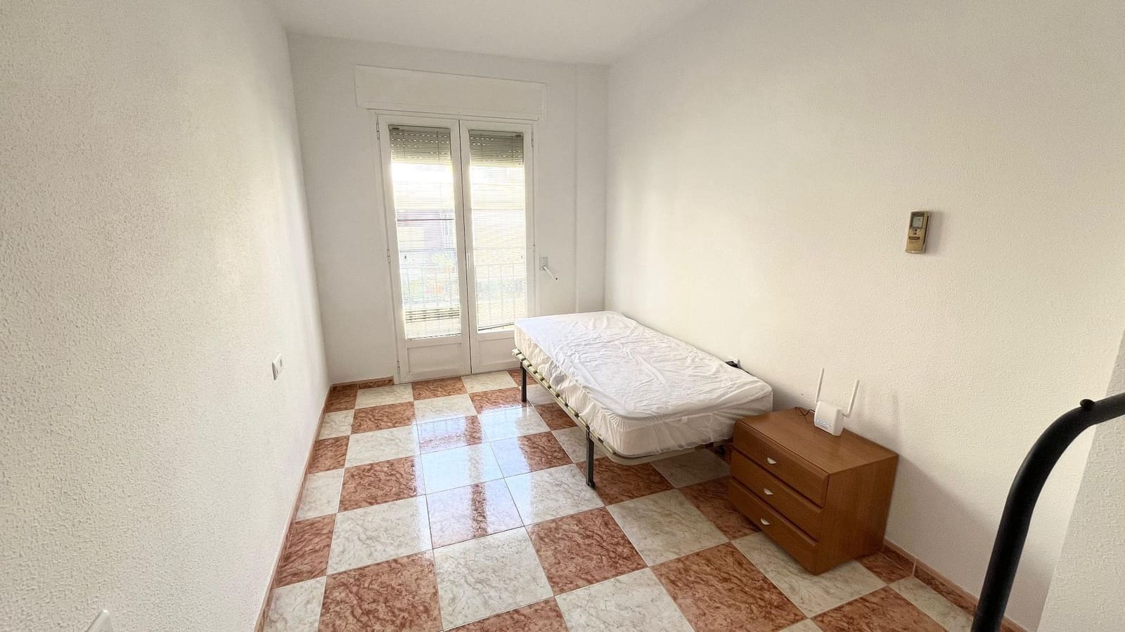 3 bedroom Flat for rent in Albox - € 500 (Ref: 9721374)