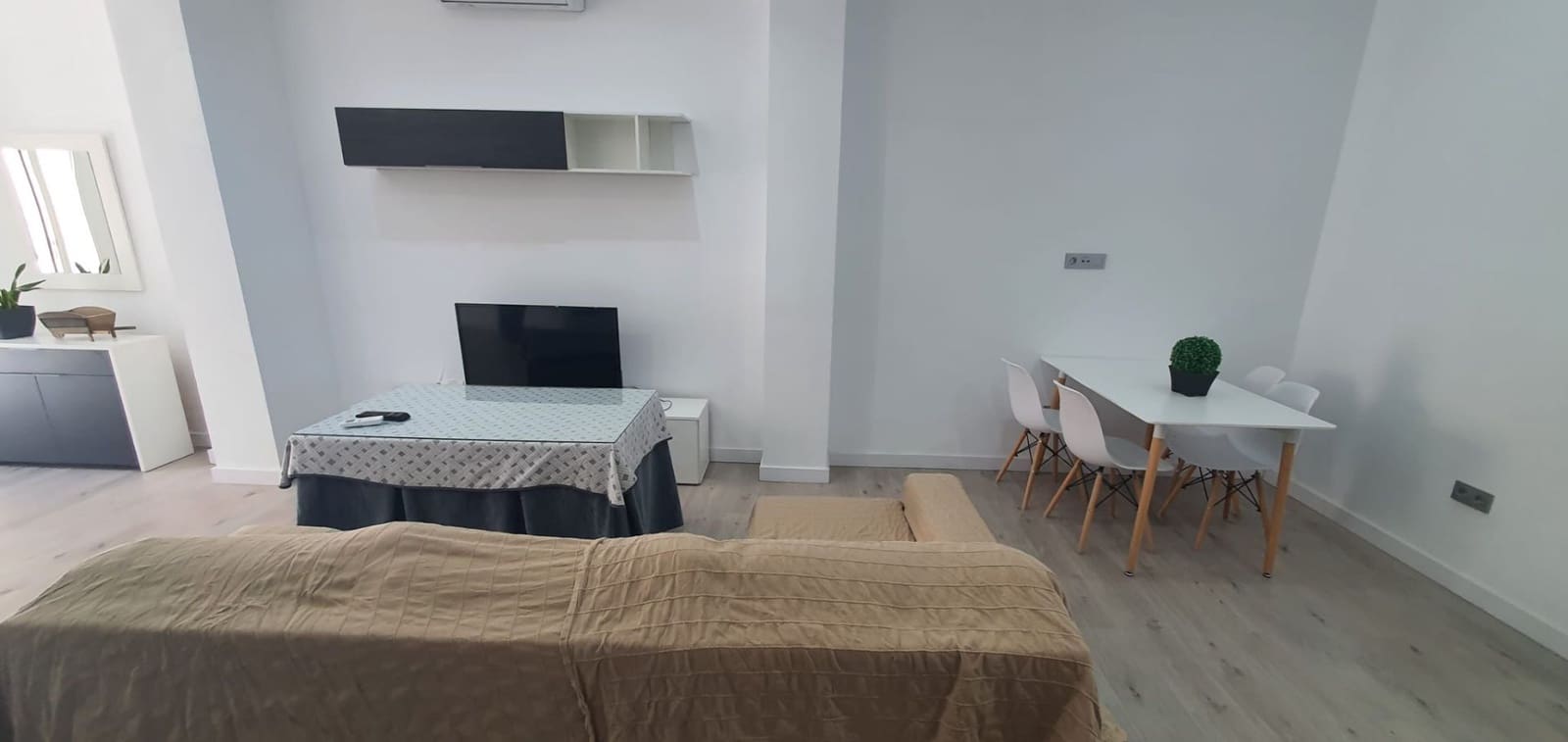2 bedroom Flat for rent in Macael - € 500 (Ref: 9735242)