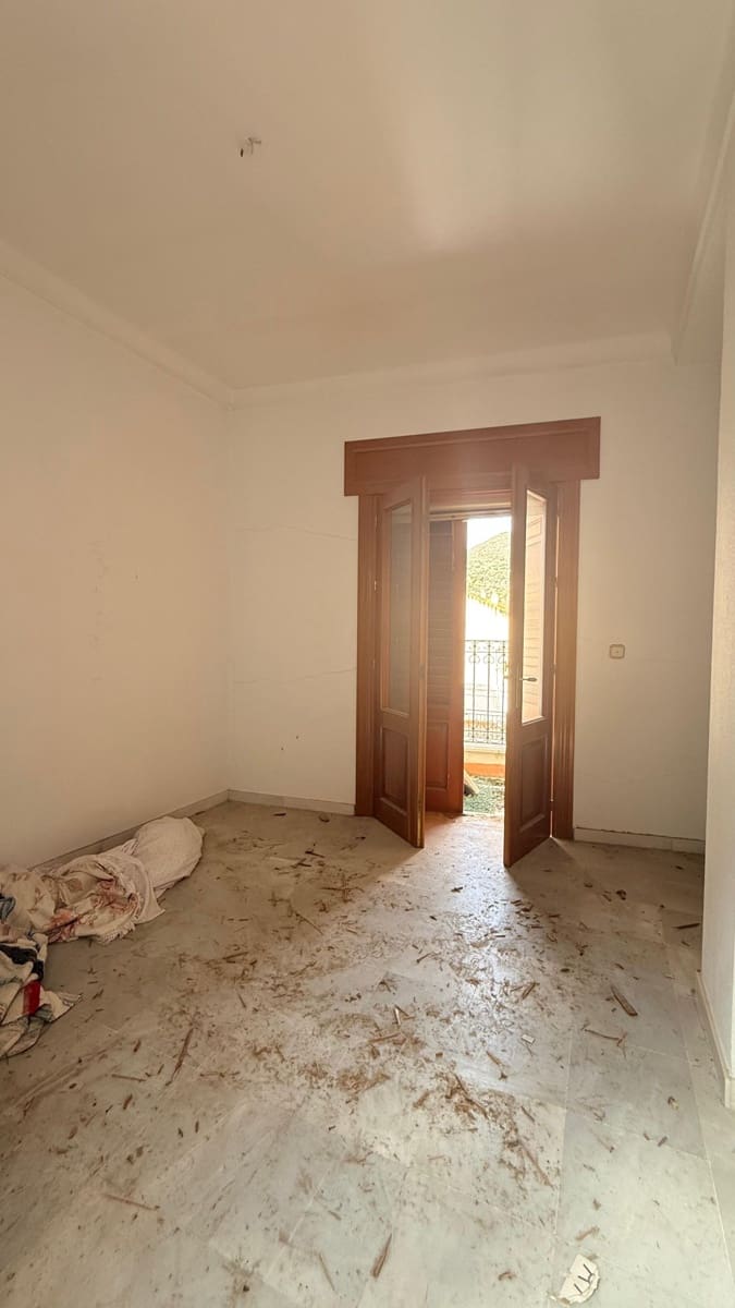 6 bedroom Townhouse for sale in Macael - € 79,900 (Ref: 9770325)