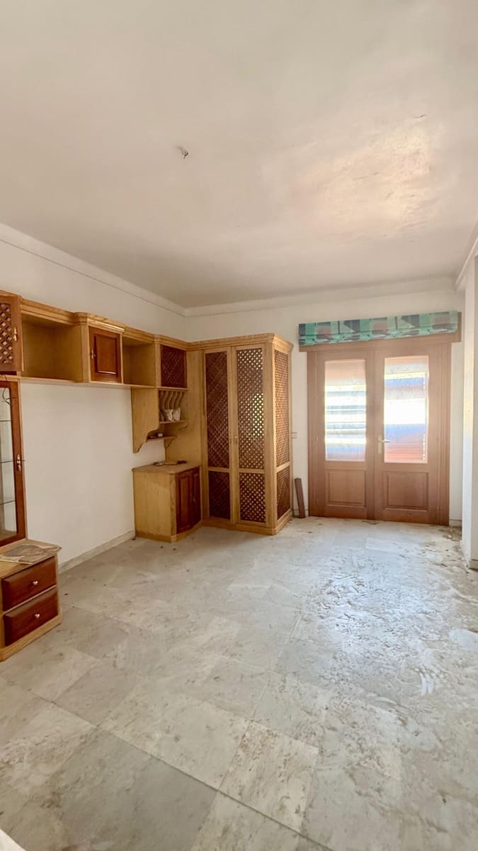 6 bedroom Townhouse for sale in Macael - € 79,900 (Ref: 9770325)