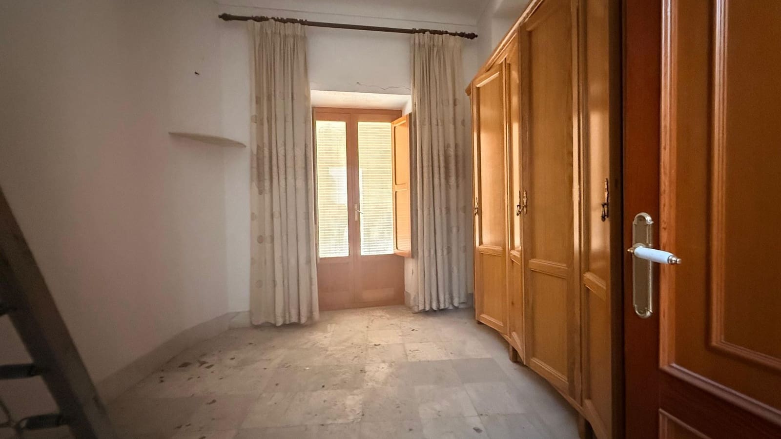 6 bedroom Townhouse for sale in Macael - € 79,900 (Ref: 9770325)