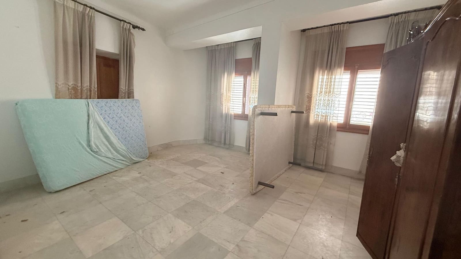 6 bedroom Townhouse for sale in Macael - € 79,900 (Ref: 9770325)