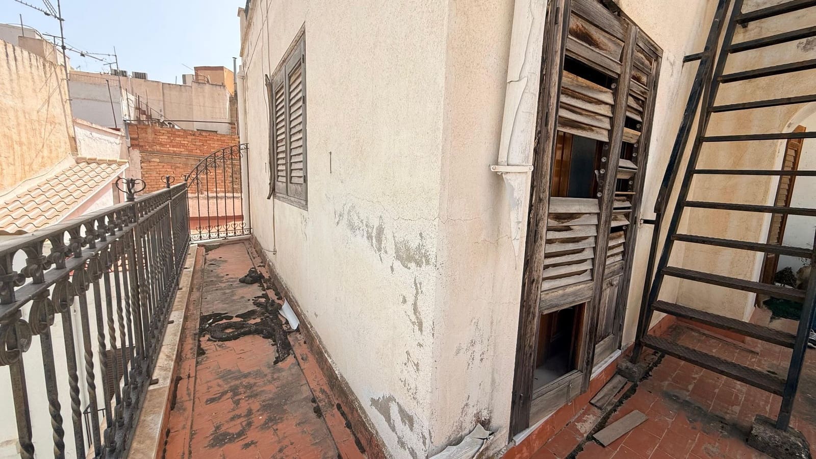 6 bedroom Townhouse for sale in Macael - € 79,900 (Ref: 9770325)