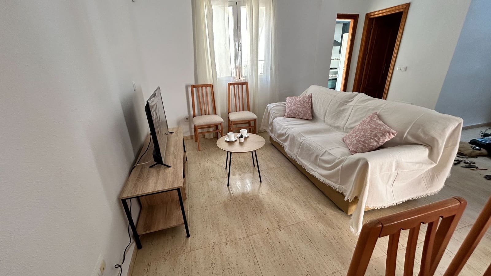 4 soveværelse Byhus til leje i La Alfoquia med garage - € 700 (Ref: 9772752)