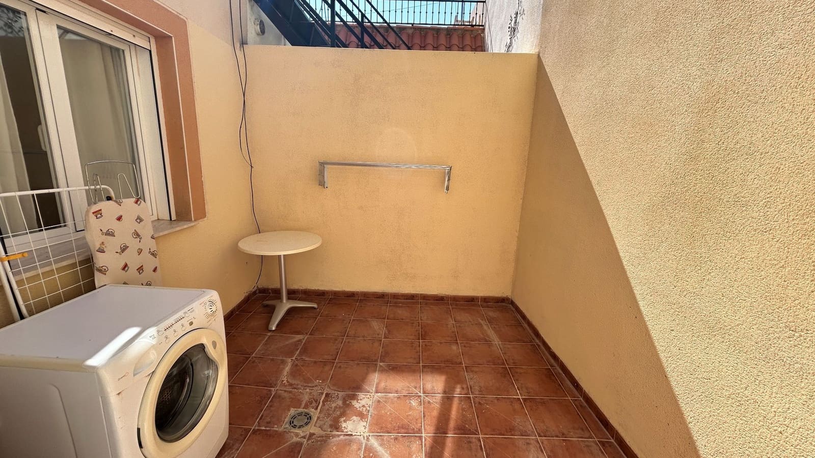 4 soveværelse Byhus til leje i La Alfoquia med garage - € 700 (Ref: 9772752)