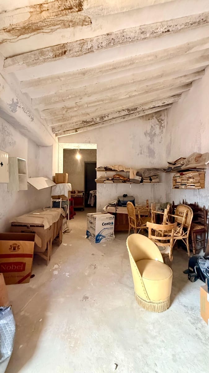 4 slaapkamer Villa te koop in Albox - € 120.000 (Ref: 9786777)