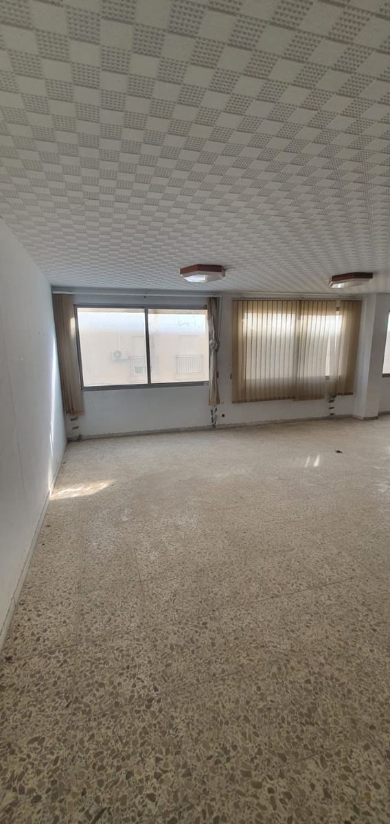 1 slaapkamer Commercieel te koop in Albox - € 49.900 (Ref: 9788180)