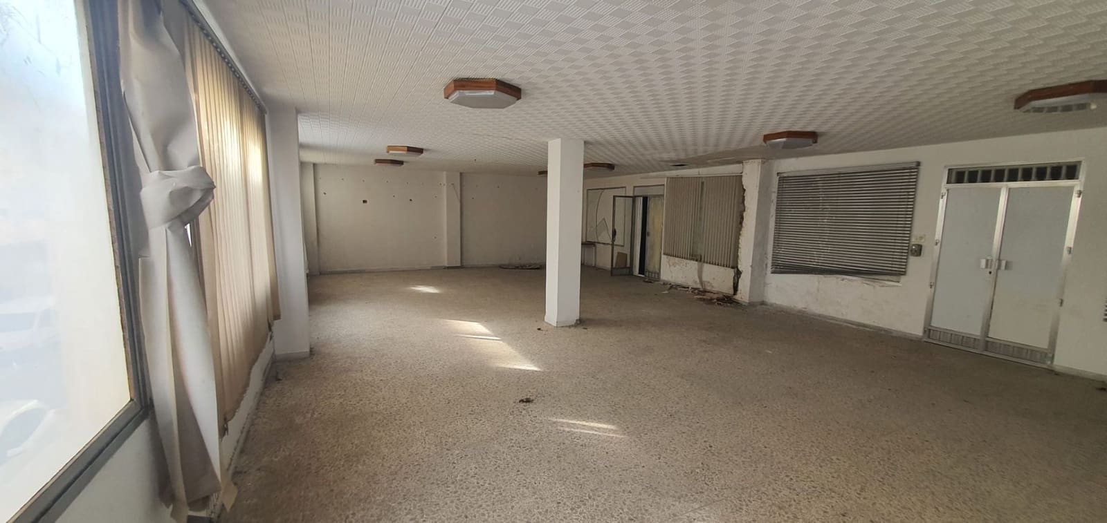 1 slaapkamer Commercieel te koop in Albox - € 49.900 (Ref: 9788180)