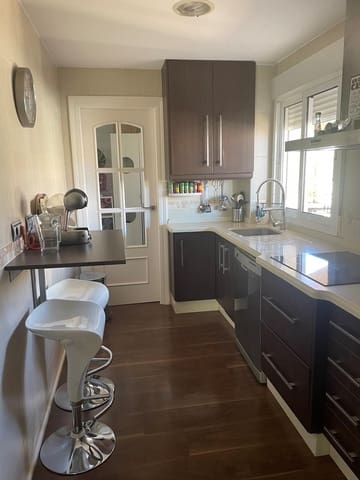 3 soveværelse Penthouse til leje i Albox med garage - € 750 (Ref: 9806182)