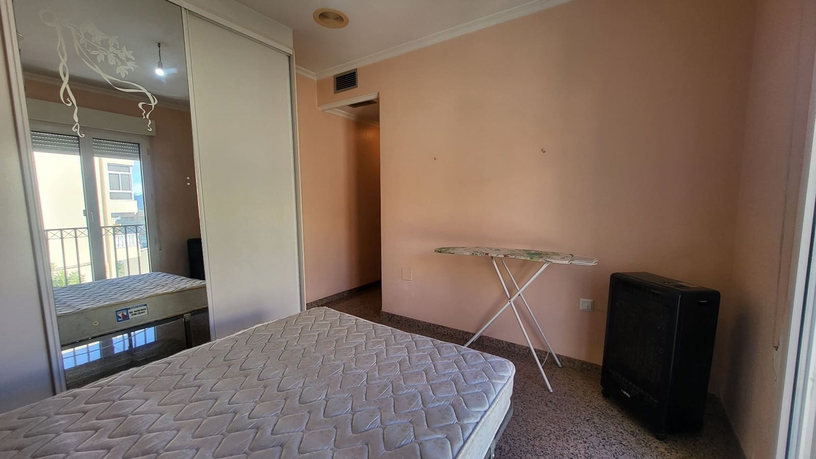 3 bedroom Flat for sale in Macael - € 89,900 (Ref: 9824625)