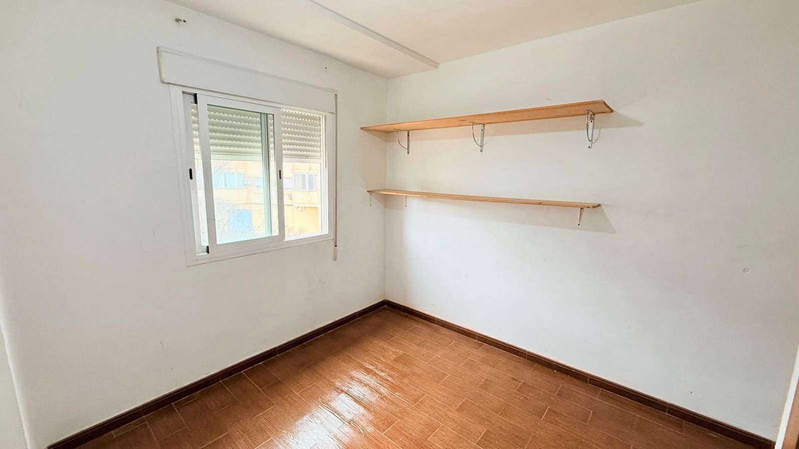 3 bedroom Flat for sale in Fines - € 59,900 (Ref: 9830771)