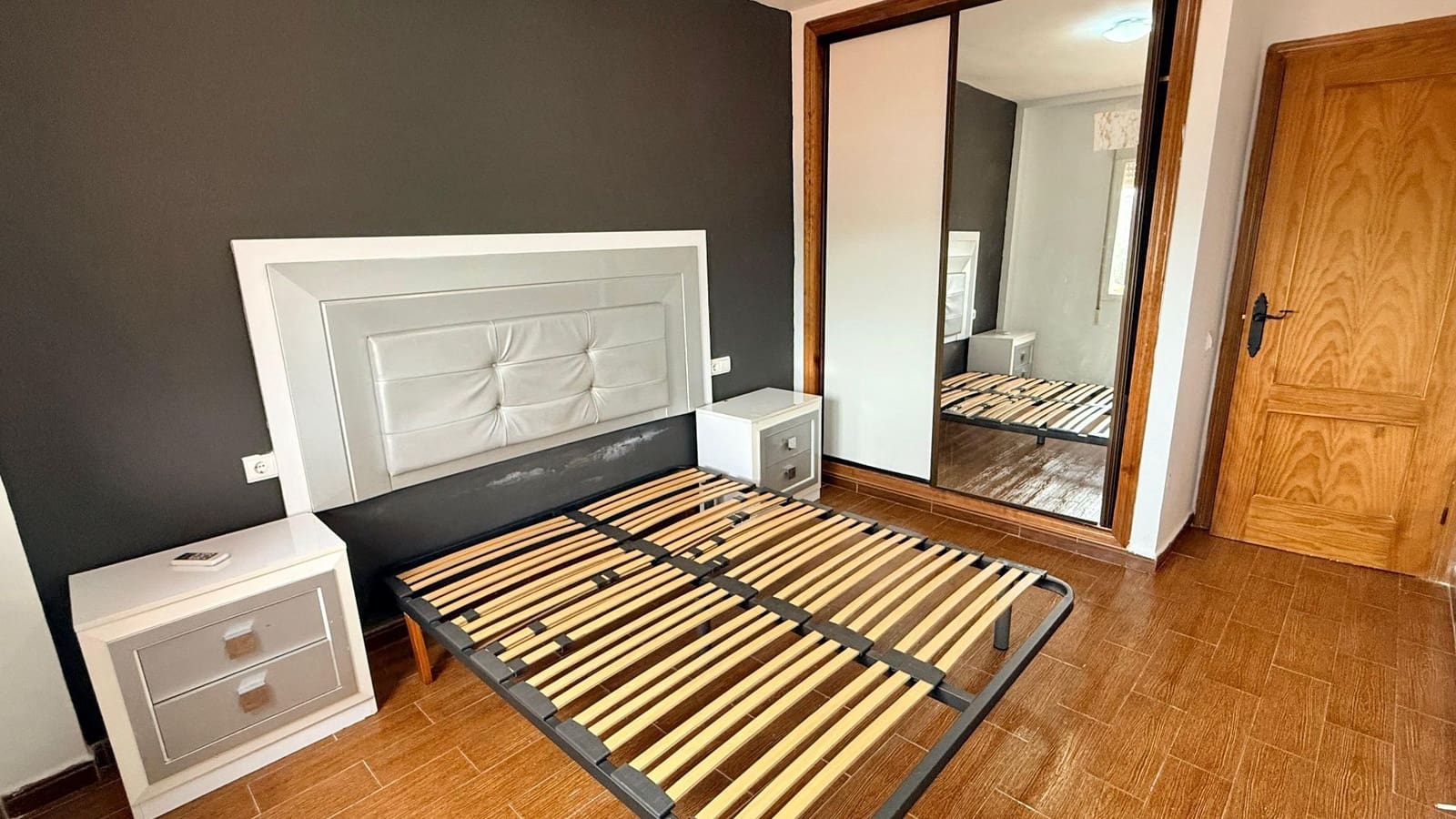 3 bedroom Flat for sale in Fines - € 59,900 (Ref: 9830771)