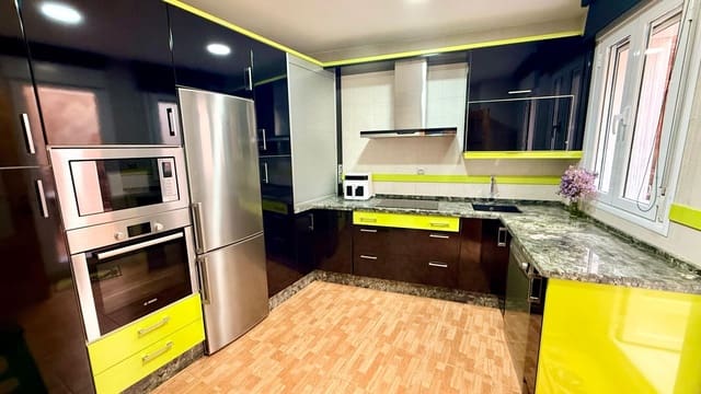 4 quarto Casa em Banda para venda em Macael com piscina - 185 000 € (Ref: 9845066)