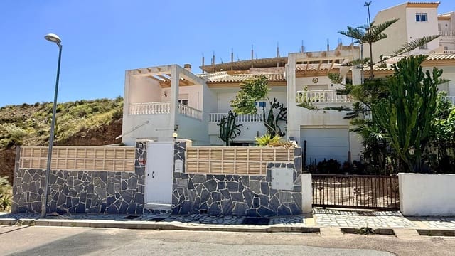 4 quarto Casa em Banda para venda em Macael com piscina - 185 000 € (Ref: 9845066)
