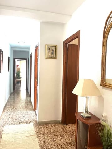 Piso de 4 habitaciones en Albox en alquiler - 500 € (Ref: 9845068)