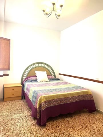 Piso de 4 habitaciones en Albox en alquiler - 500 € (Ref: 9845068)