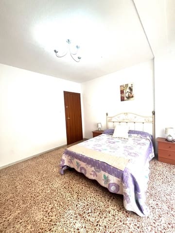 Piso de 4 habitaciones en Albox en alquiler - 500 € (Ref: 9845068)
