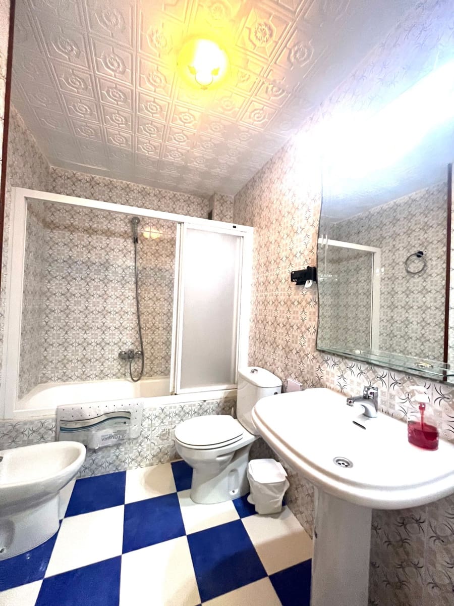 4 camera da letto Appartamento da affittare in Albox - 500 € (Rif: 9845068)
