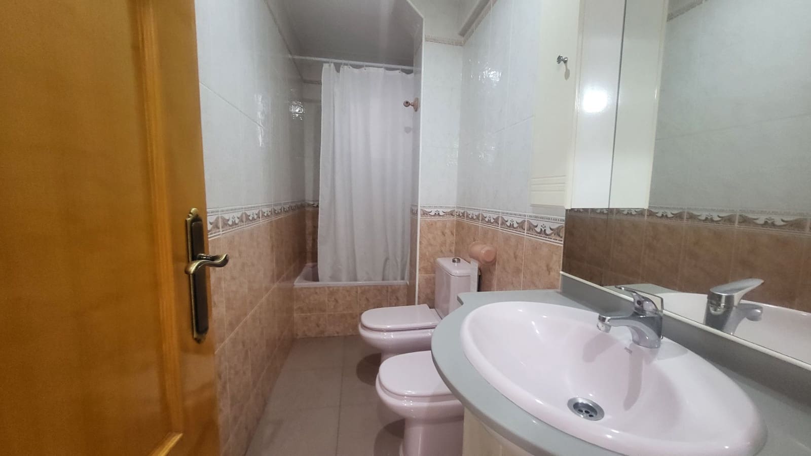 3 bedroom Flat for rent in Albox - € 500 (Ref: 9861609)