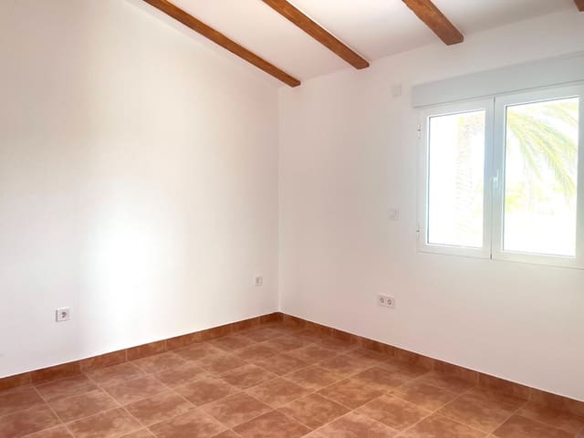 4 bedroom Villa for rent in Albox with pool - € 1,200 (Ref: 9877983)