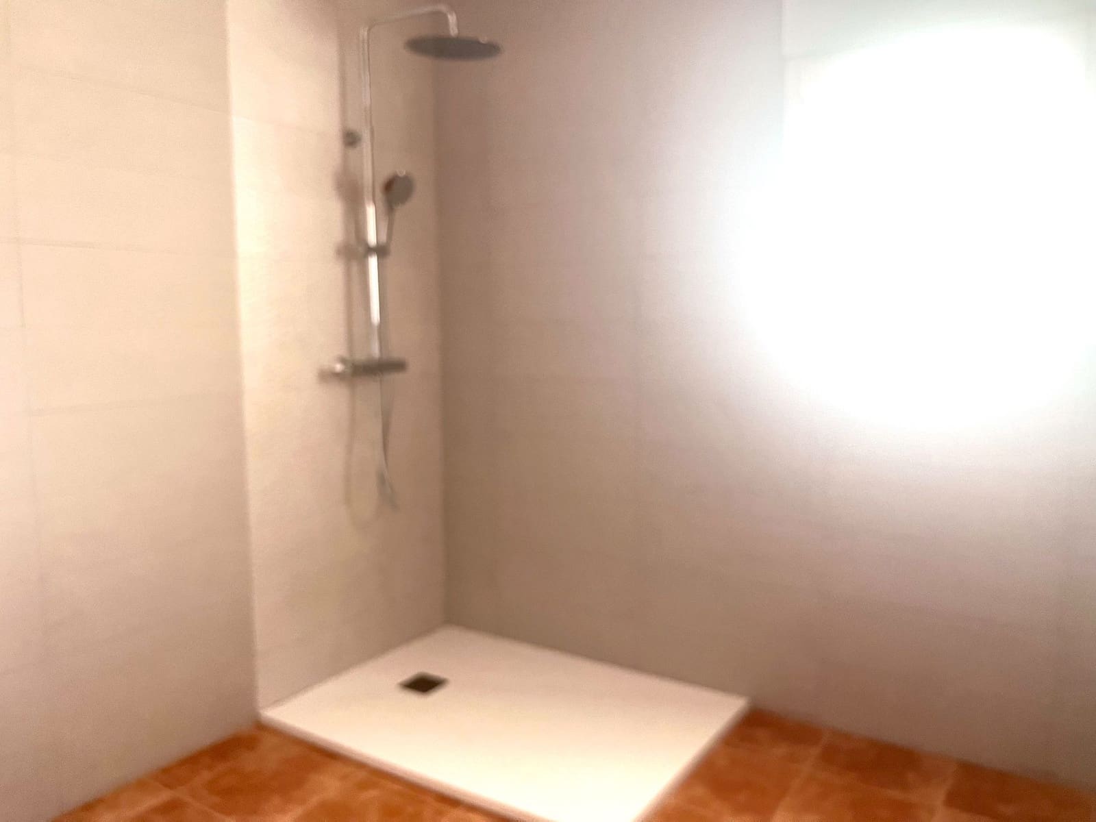 4 bedroom Villa for rent in La Aljambra with pool - € 1,200 (Ref: 9877983)