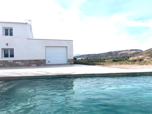 4 bedroom Villa for rent in Albox with pool - € 1,200 (Ref: 9877983)