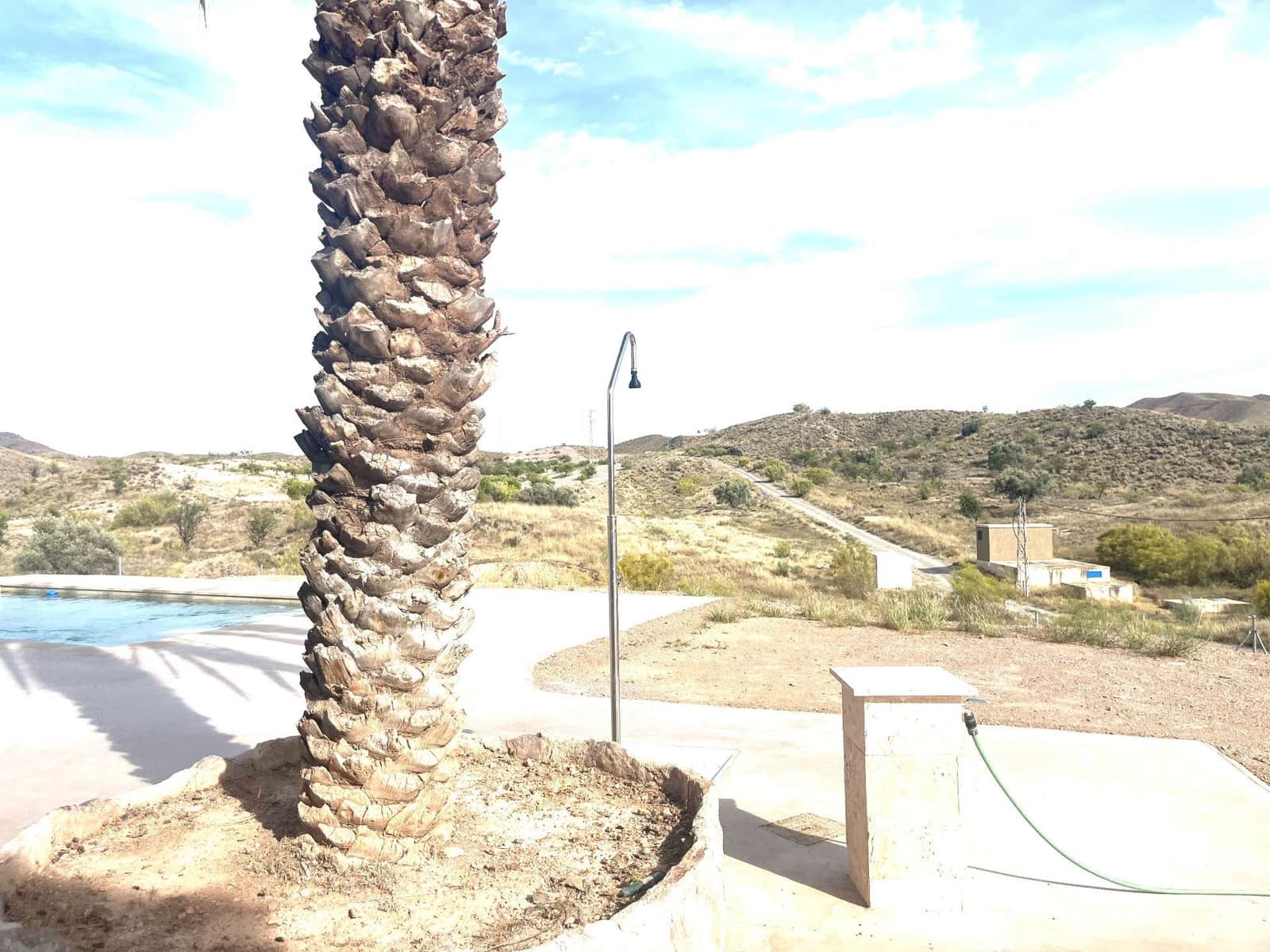 4 bedroom Villa for rent in La Aljambra with pool - € 1,200 (Ref: 9877983)