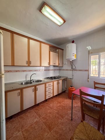 3 bedroom Flat for rent in Taberno - € 450 (Ref: 9893771)