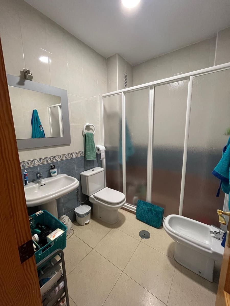 3 slaapkamer Flat te huur in Albox - € 550 (Ref: 9899013)