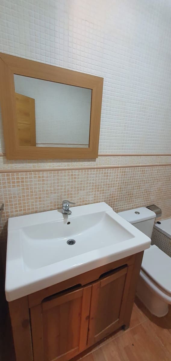4 sovrum Hus att hyra i Albox - 500 € (Ref: 9915293)