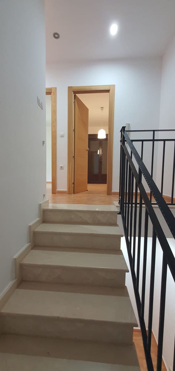 4 sovrum Hus att hyra i Albox - 500 € (Ref: 9915293)