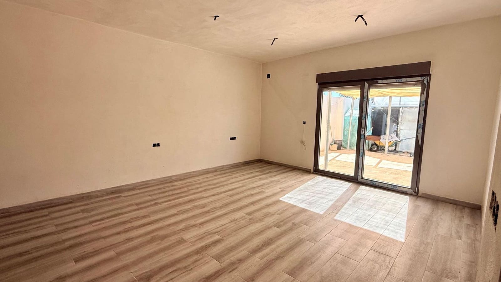 4 chambre Villa/Maison à vendre à Locaiba avec piscine garage - 181 000 € (Ref: 9924197)