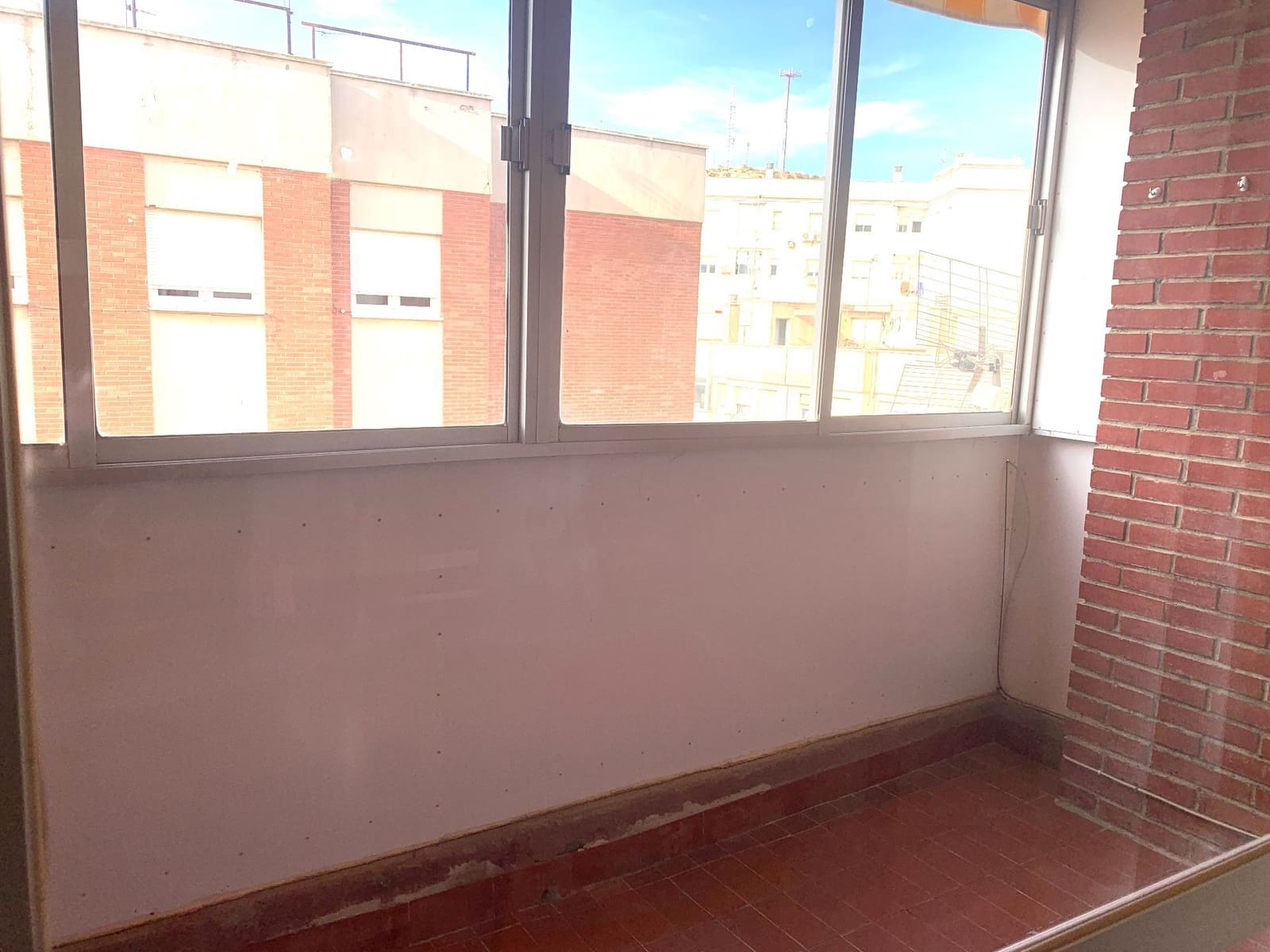 4 quarto Apartamento para arrendar em Albox - 550 € (Ref: 9937533)