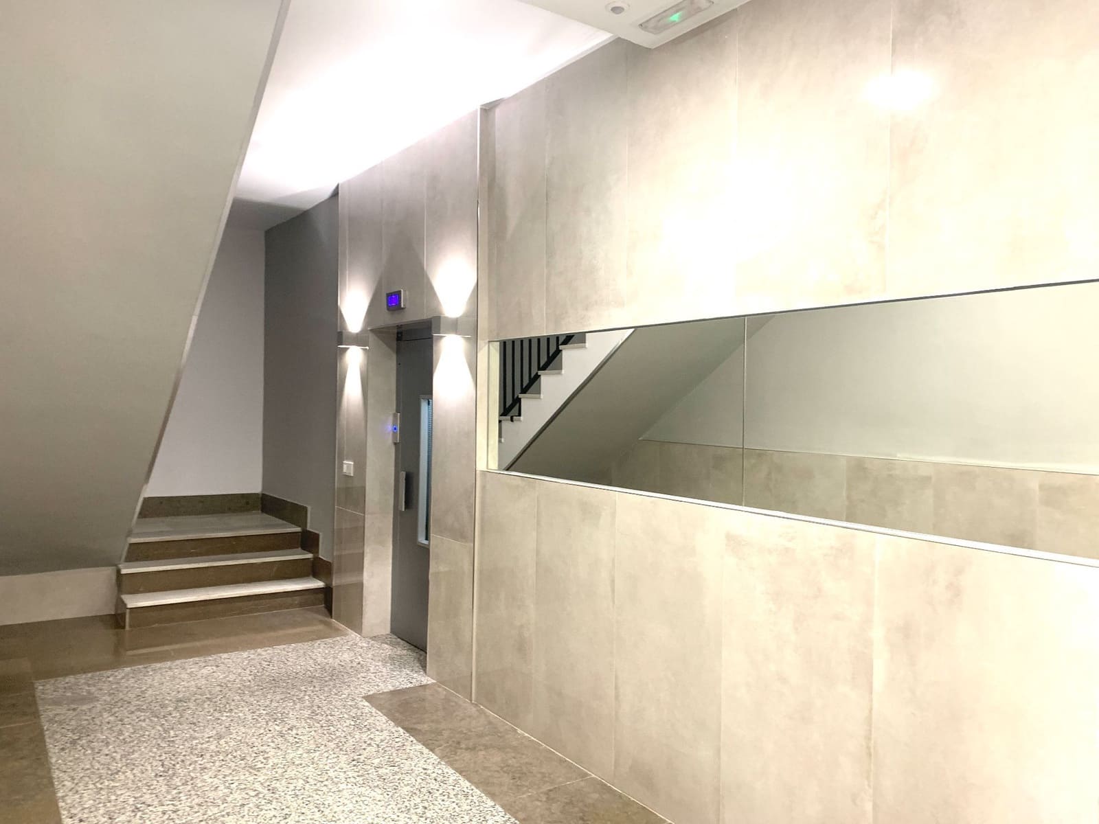 4 quarto Apartamento para arrendar em Albox - 550 € (Ref: 9937533)