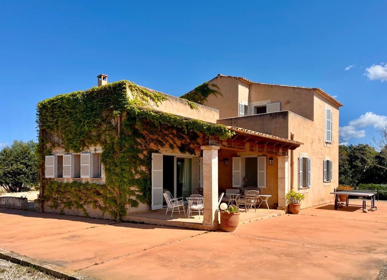 5 Zimmer Villa zu verkaufen in Campos mit Pool Garage - 1.950.000 € (Ref: 10184213)
