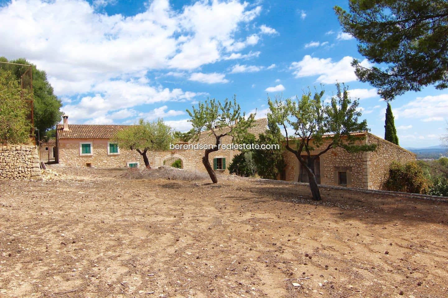 10 soveværelse Villa til salg i Binissalem med swimmingpool garage - € 4.500.000 (Ref: 4744972)