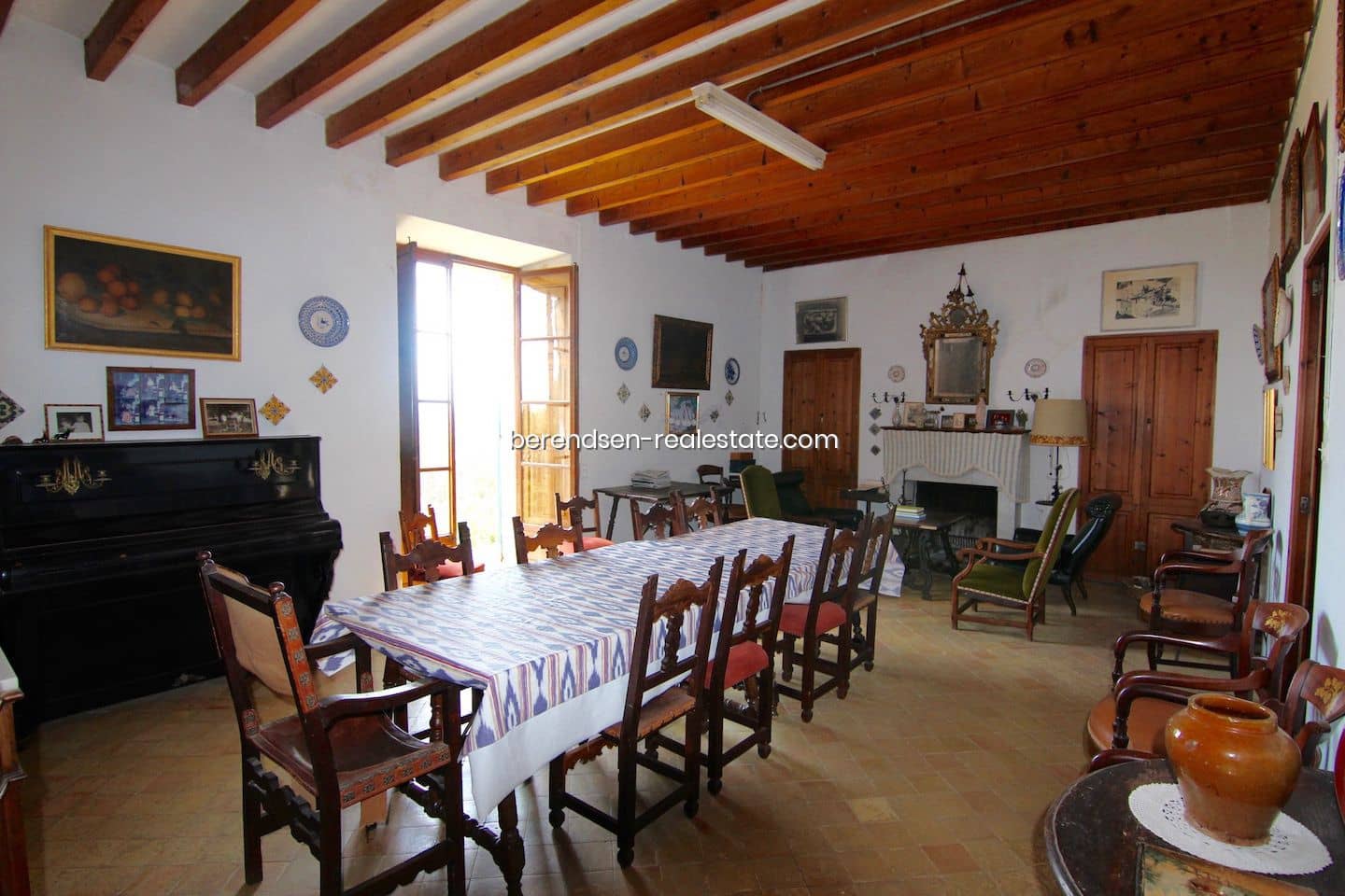 10 soveværelse Villa til salg i Binissalem med swimmingpool garage - € 4.500.000 (Ref: 4744972)